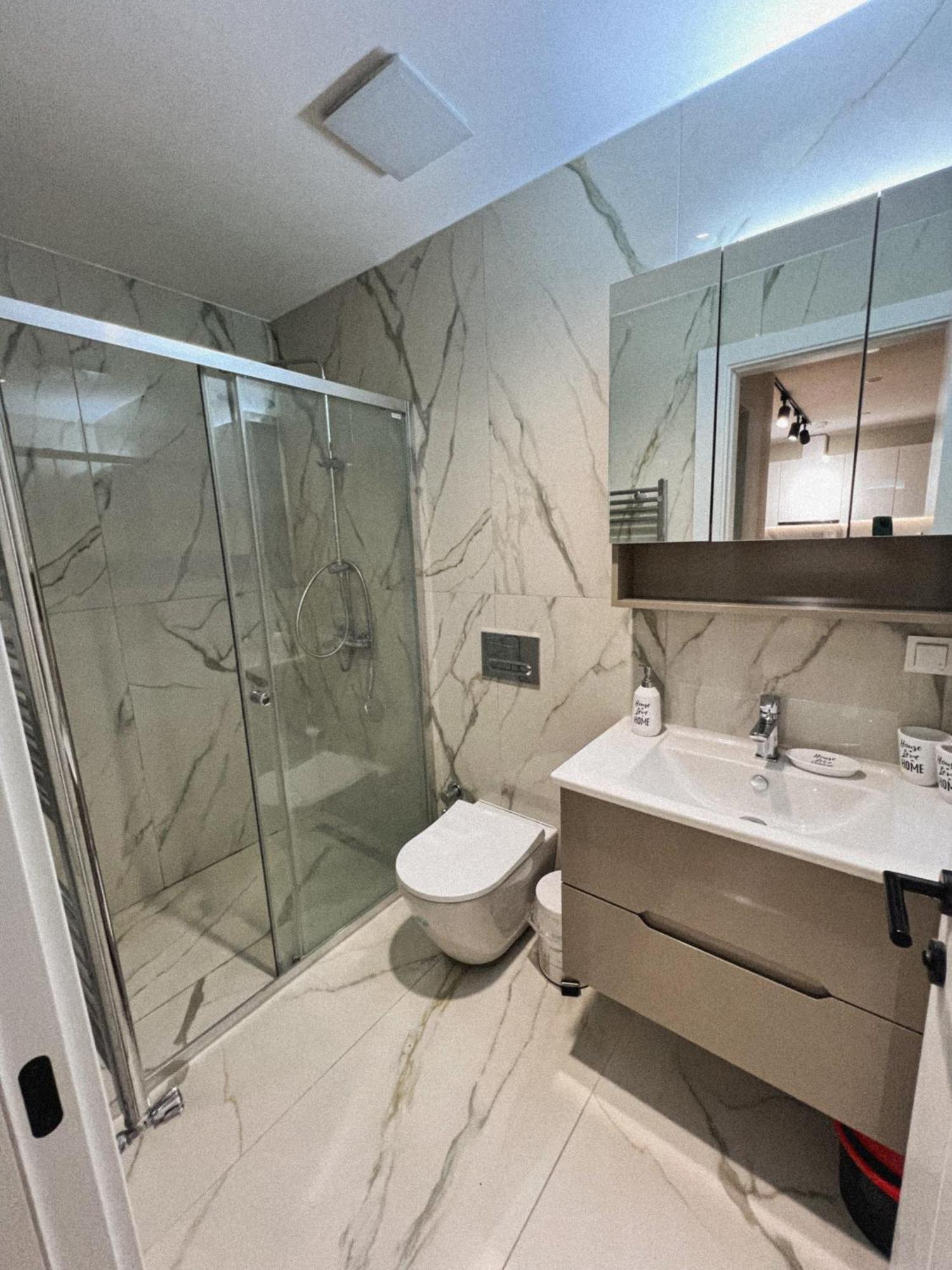 180° View Apartment In Diamond Building Σκόπια Εξωτερικό φωτογραφία