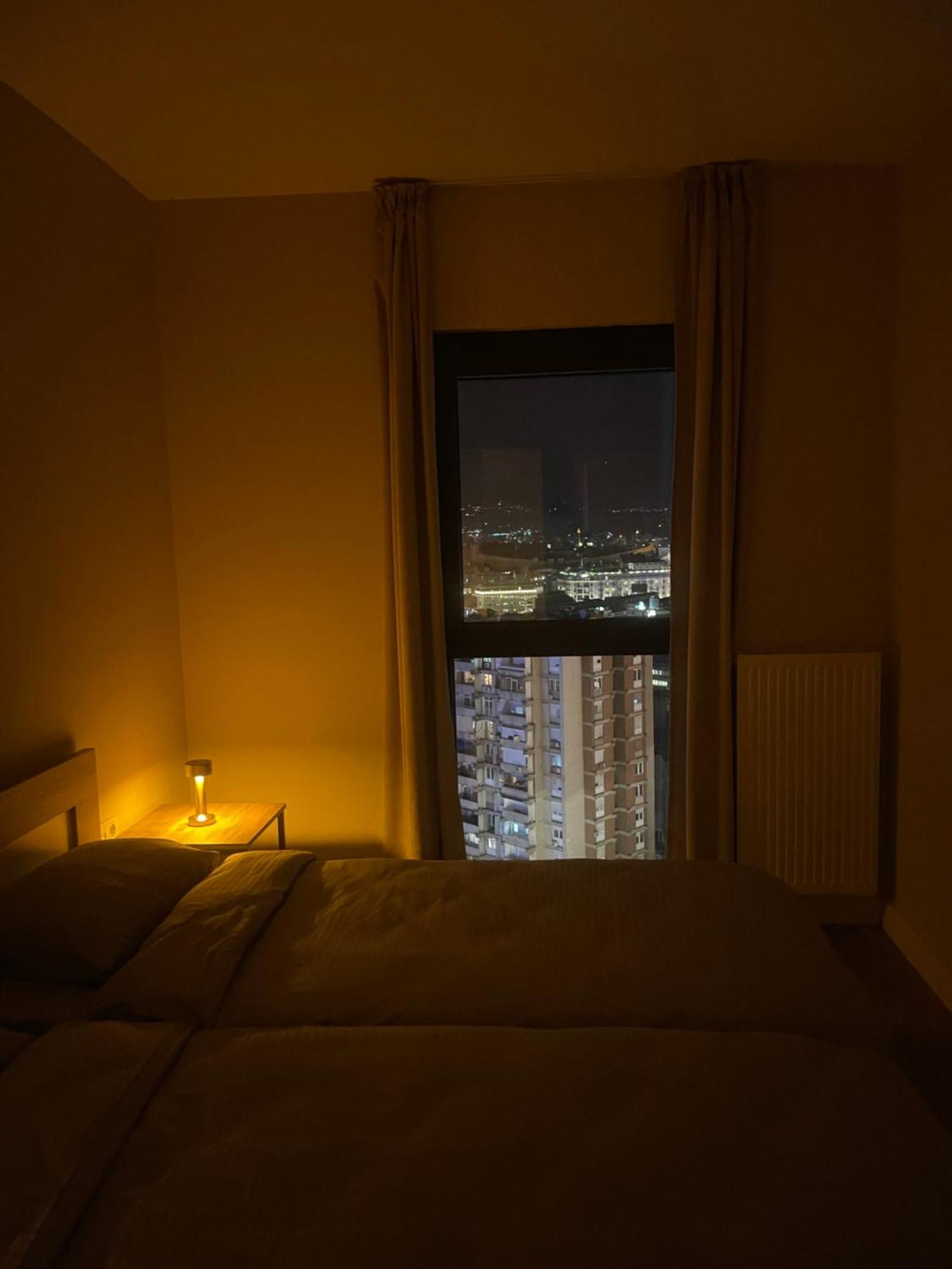 180° View Apartment In Diamond Building Σκόπια Εξωτερικό φωτογραφία