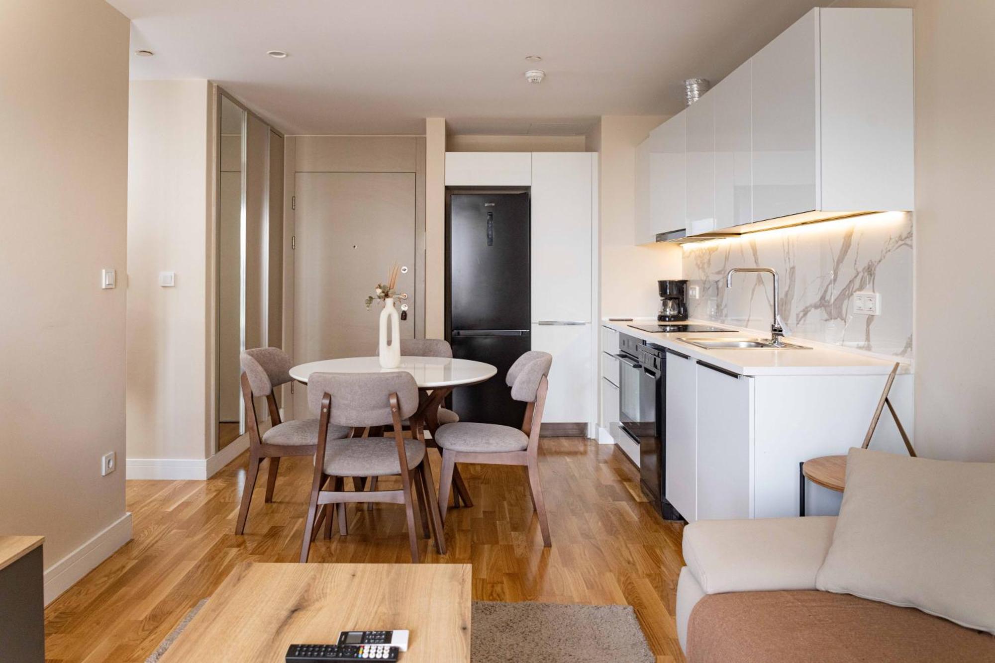180° View Apartment In Diamond Building Σκόπια Εξωτερικό φωτογραφία