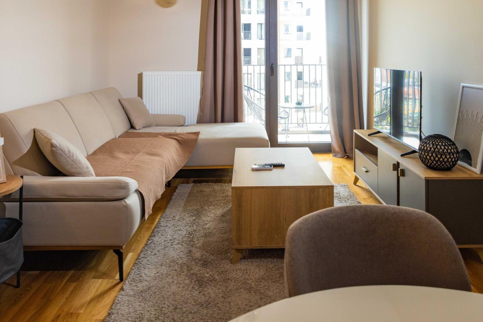 180° View Apartment In Diamond Building Σκόπια Εξωτερικό φωτογραφία